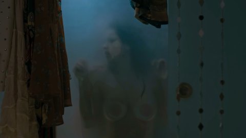 Kalki Koechlin - Nude Boobs in Smoke s01 (2018)