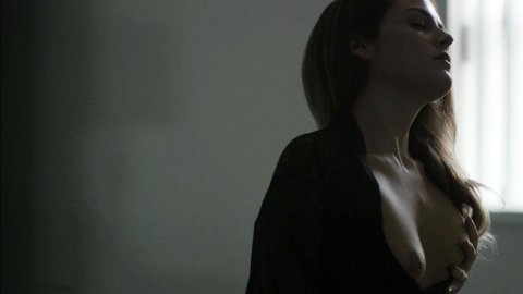 Riley Keough - Nude Boobs in The Girlfriend Experience s01e11-12 (2016)