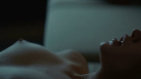 Julia Ragnarsson, Julia Dufvenius - Nude Boobs in Blinded s01e03, e07 (2019)