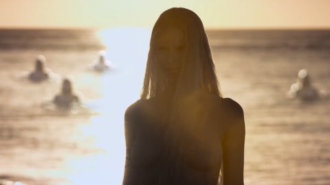 Lisa Seiffert - Nude Boobs in Tidelands s01e05-08 (2018)