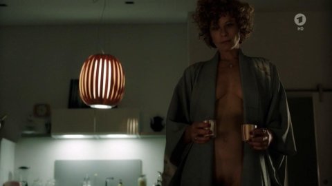 Anna Schafer - Nude Boobs in Scene of the Crime e1022 (2017)