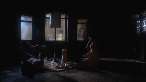 Mia Farrow - Nude Boobs in Rosemary's Baby (1968)