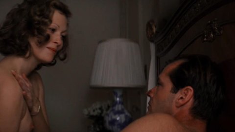 Faye Dunaway - Nude Boobs in Chinatown (1974)