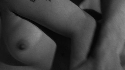 Fairuza Balk - Nude Boobs in American History X (1998)