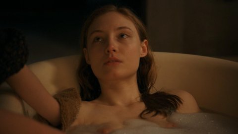 Julia Roy - Nude Boobs in Never Ever (2016)