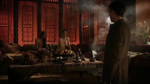 Esme Bianco, Sahara Knite - Nude Boobs in Game of Thrones s01e07 (2011)