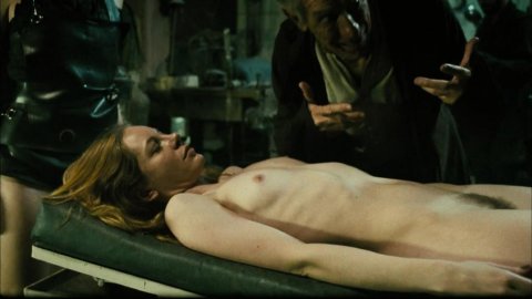Cleo De Paris, Nara Sakare, Thais Simi - Nude Boobs in Embodiment of Evil (2008)