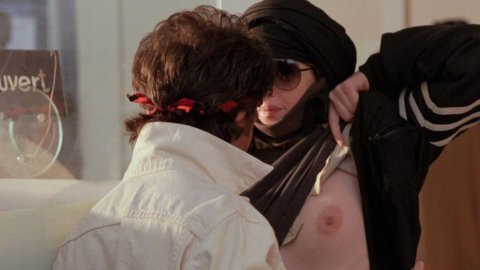 Isabelle Adjani - Nude Boobs in Ishtar (1987)