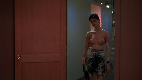 Linda Fiorentino, Rosanna Arquette - Nude Boobs in After Hours (1985)