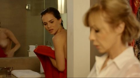Luz Cipriota, Inez Estevez, Carla Quevedo - Nude Boobs in El Maestro s01e03-04, e10 (2017)
