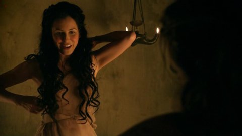 Delaney Tabron - Nude Boobs in Spartacus s02e05 (2012)