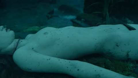 Marta Etura, Valeria Salcedo - Nude Boobs in The Invisible Guardian (2017)