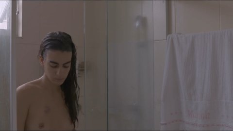 Clara Gallo - Nude Boobs in Ainda Não Acabámos: Como Se Fosse Uma Carta (2017)