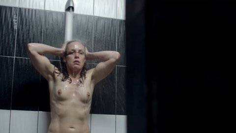 Katharina Lorenz - Nude Boobs in Zahltag: Van Leeuwens dritter Fall (2017)