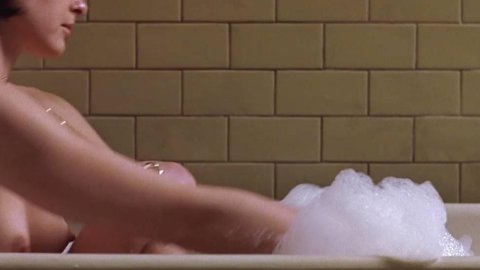 Ashley Judd - Nude Boobs in Eye of the Beholder (2000)