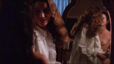 Lena Headey - Nude Boobs in Mrs. Dalloway (1997)