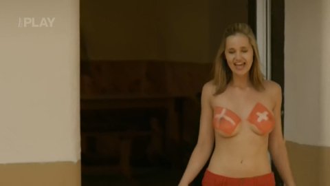 Lenka Juroskova - Nude Boobs in Vinaři s02e10 (2015)